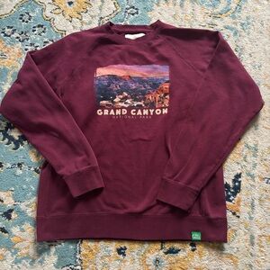 Grand Canyon unisex crew neck pullover maroon graphic sweatshirt size large